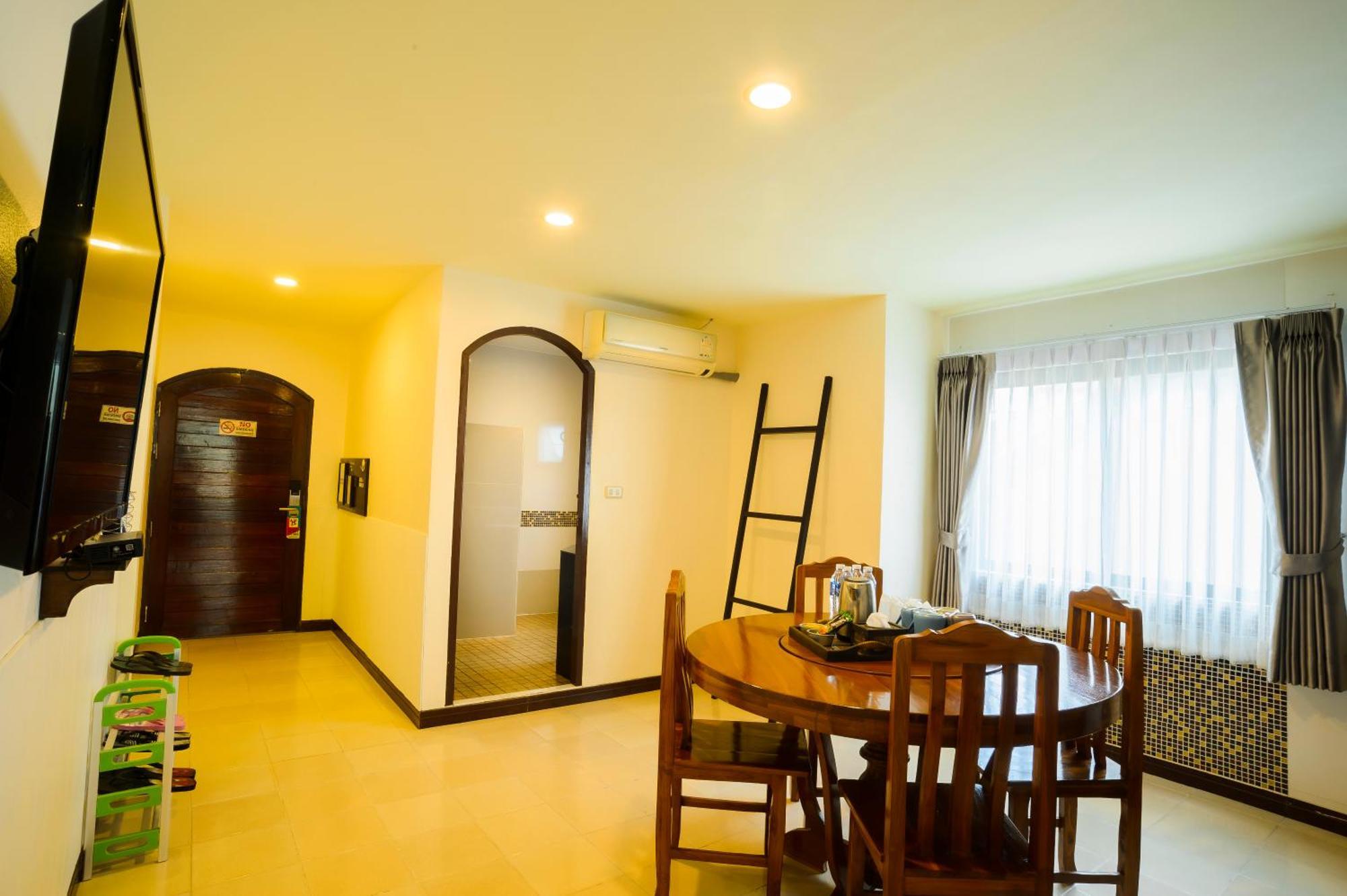 Talay Sai @ Thung Wua Laen Hotel Pathiu Room photo